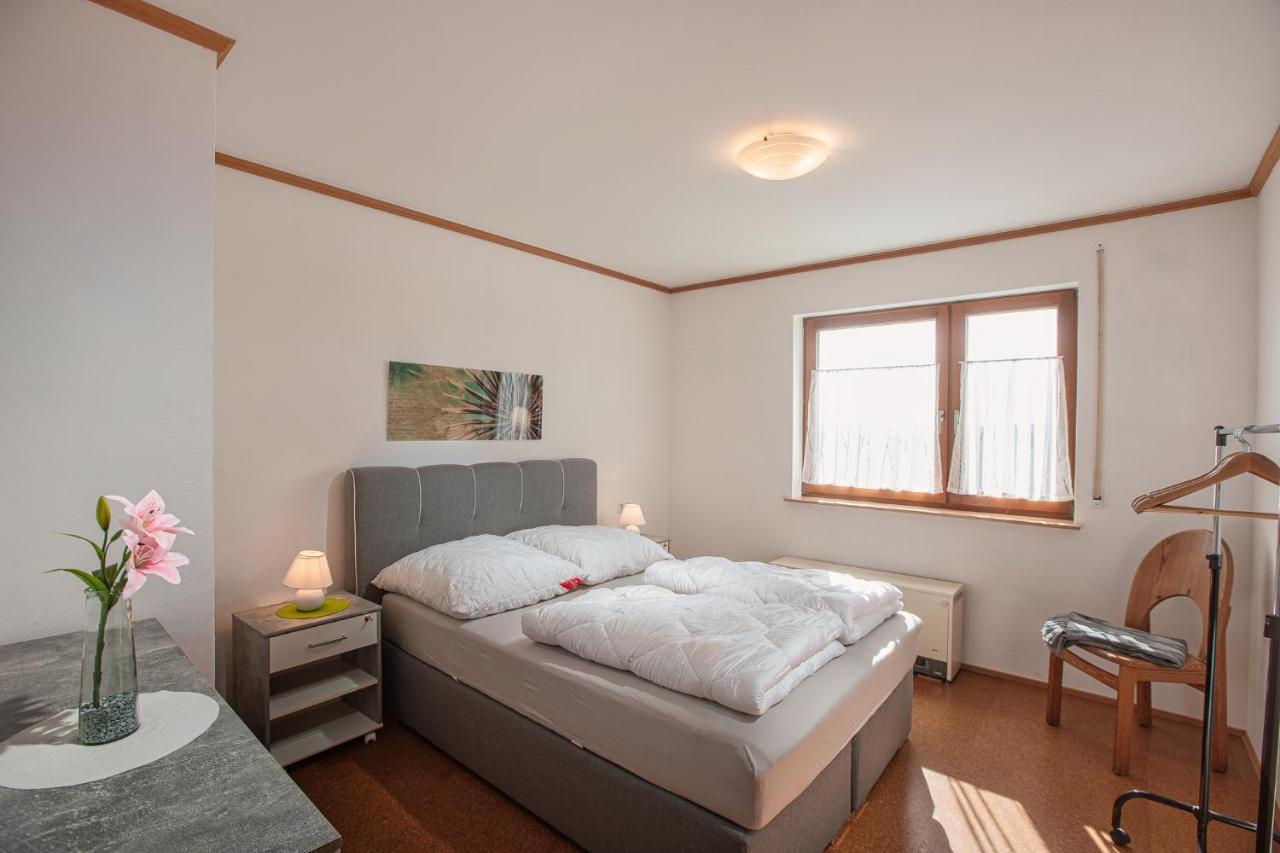 Ferienwohnung Stefan - Sauna - Terrasse - Mit Bettwaesche & Handtuecher Loßburg Eksteriør bilde
