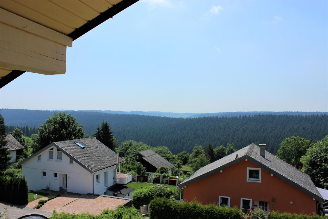 Ferienwohnung Stefan - Sauna - Terrasse - Mit Bettwaesche & Handtuecher Loßburg Eksteriør bilde